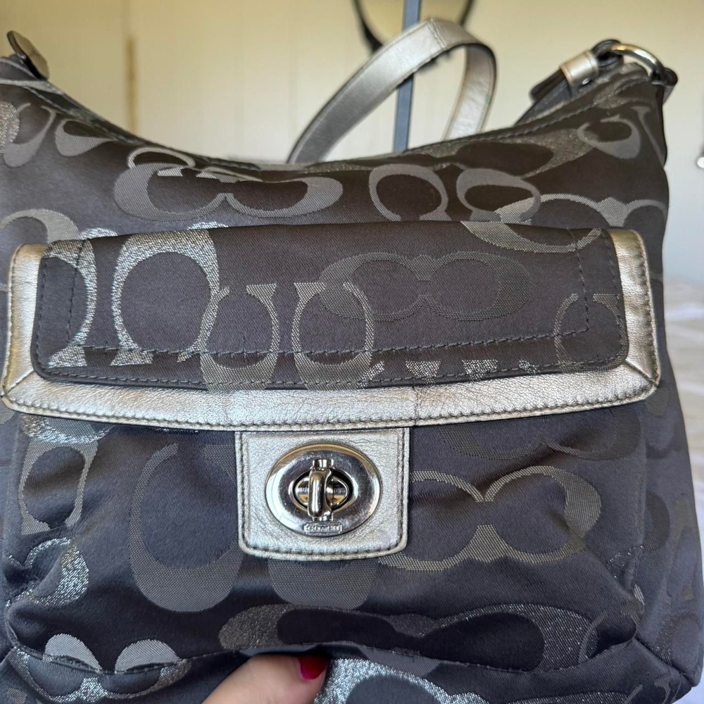 Y2K vintage Coach‎ penelope optic metallic signature crossbody bag - Picture 2 of 6